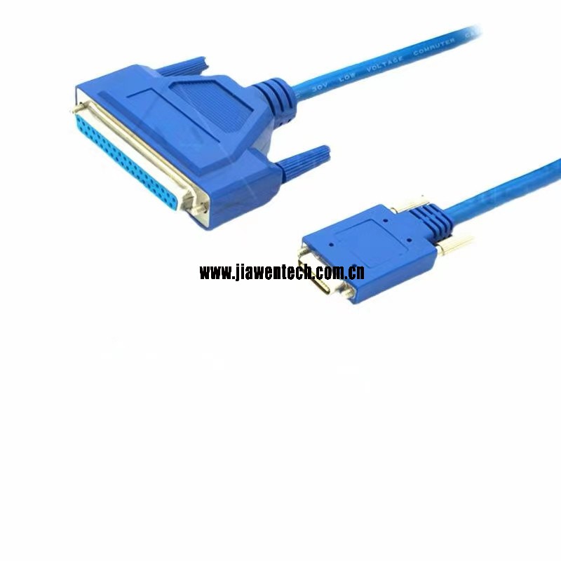 Cisco Smart Serial   26-Pin Male To DB37 Female Cable